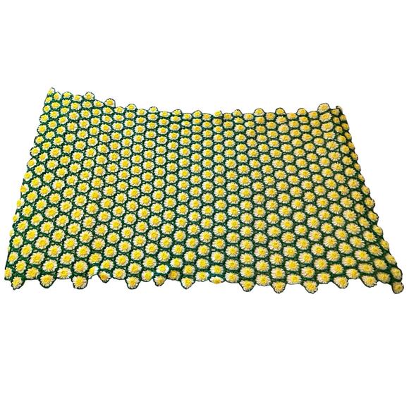 Vintage Handmade Daisy Crochet Afghan Blanket 86" x 51" Floral Yellow Green - Picture 2 of 8